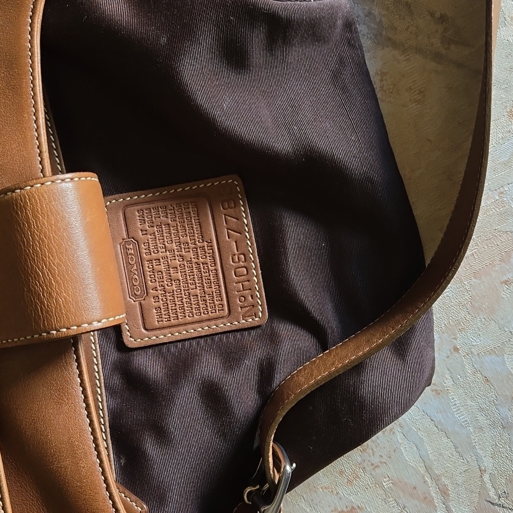 Vintage Coach Hampton Shoulder Bag - Picture 13 of 16